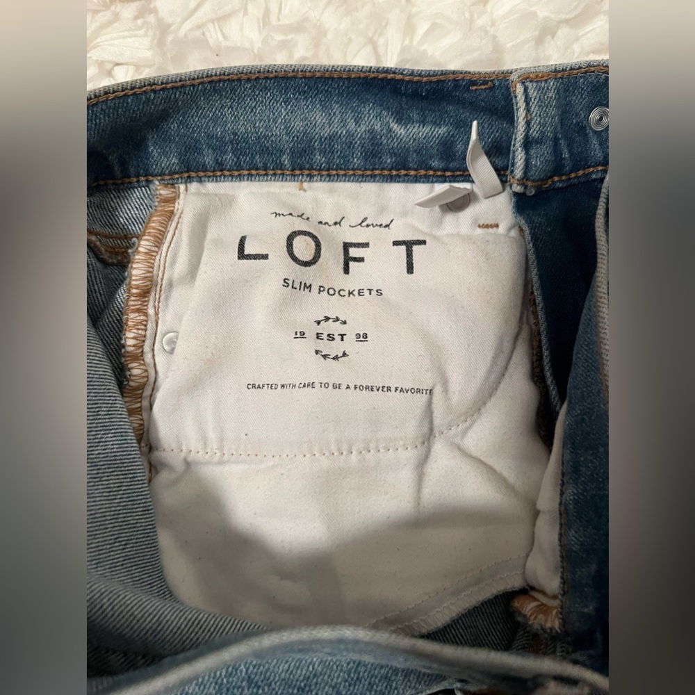 Loft Jeans Distressed‎ Light Wash Skinny Women’s Jeans Sz 26 Inseam 27” - Picture 5 of 8